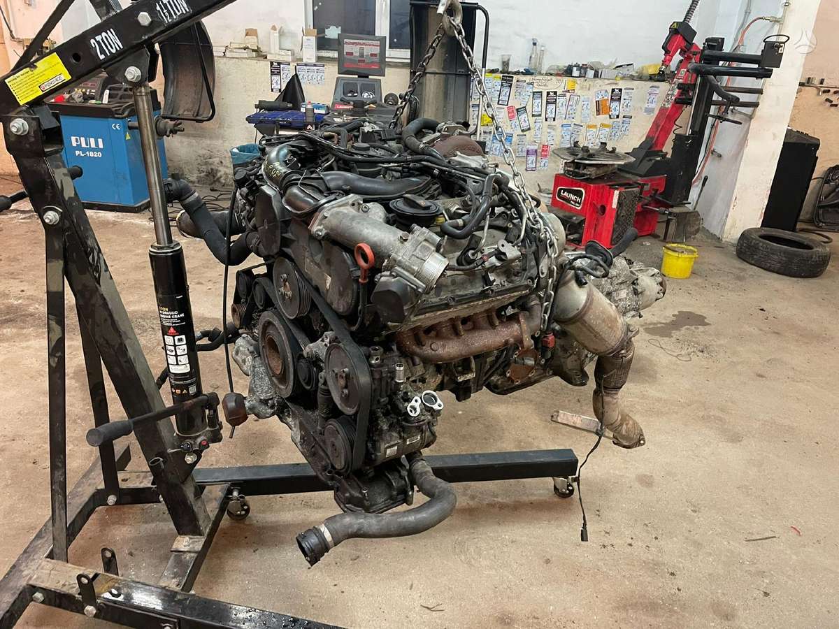 Audi A6 engine parts