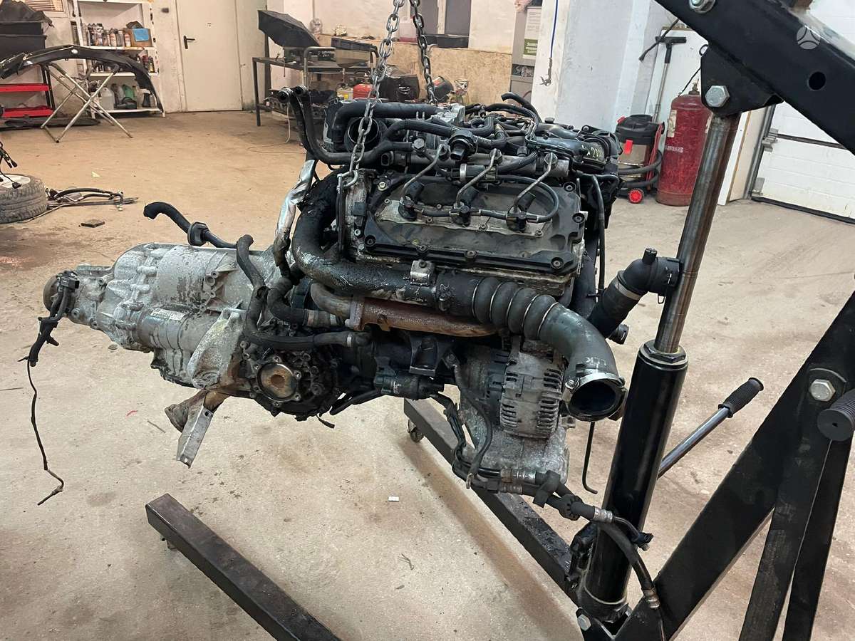 Audi A6 engine parts