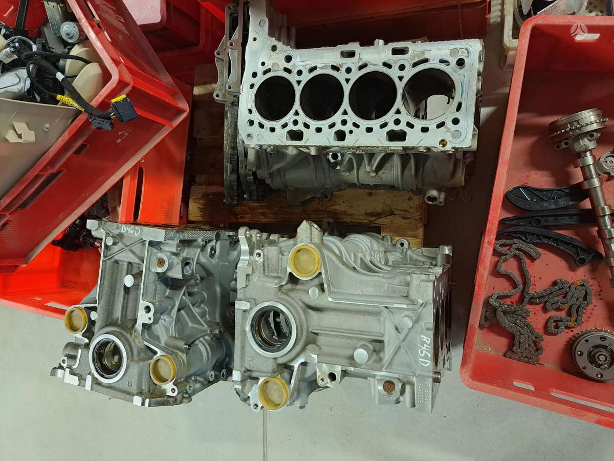 BMW X3, B46B B46 B46D, variklio detalės