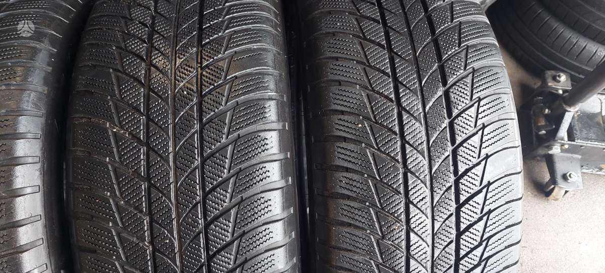 Bridgestone, žieminės 245/50 R19