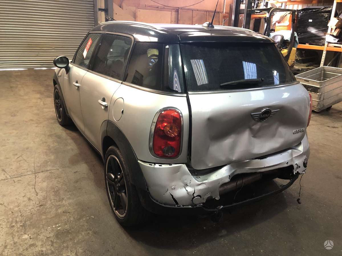 Mini Countryman dalimis