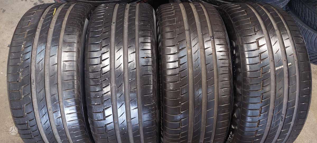 Continental, летние 235/40 R19