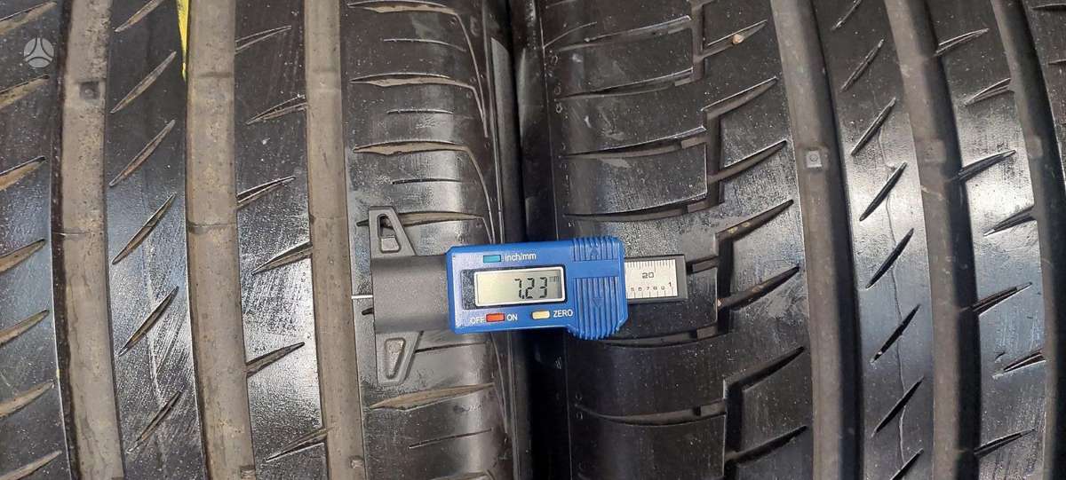 Continental, summer 235/40 R19