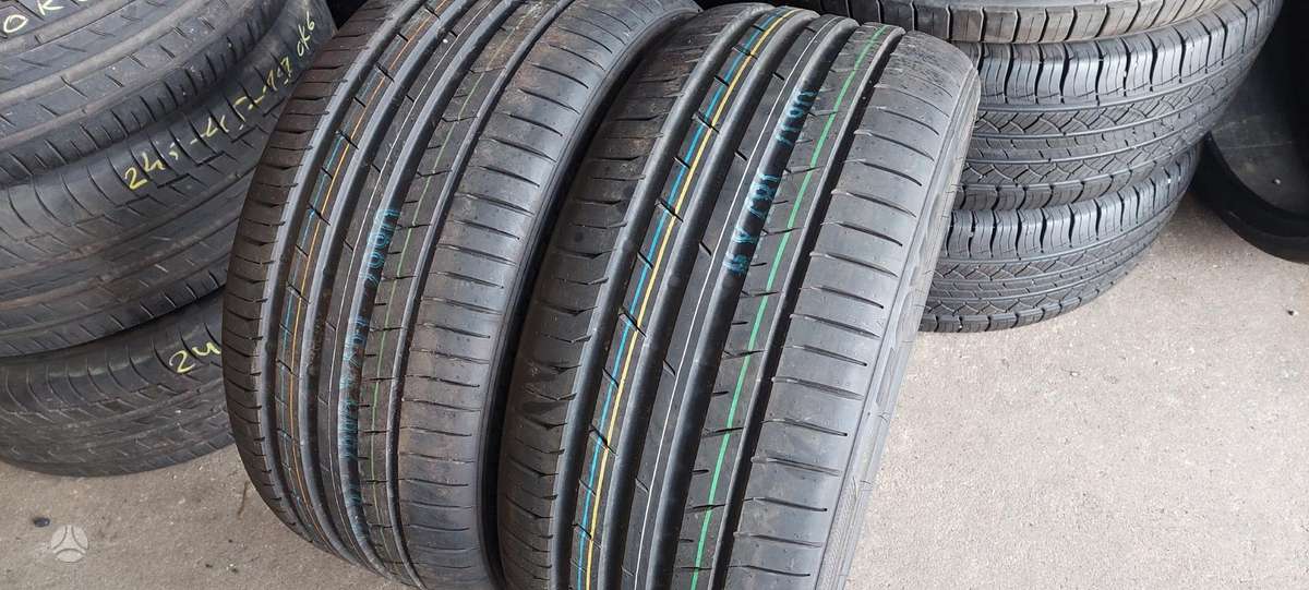 Toyo, летние 245/35 R19