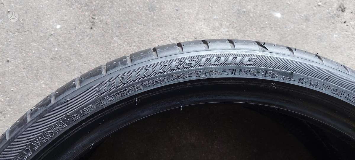 Bridgestone, summer 225/35 R19