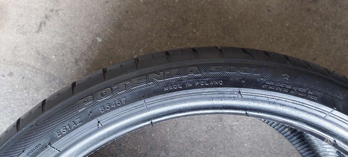 Bridgestone, summer 225/35 R19