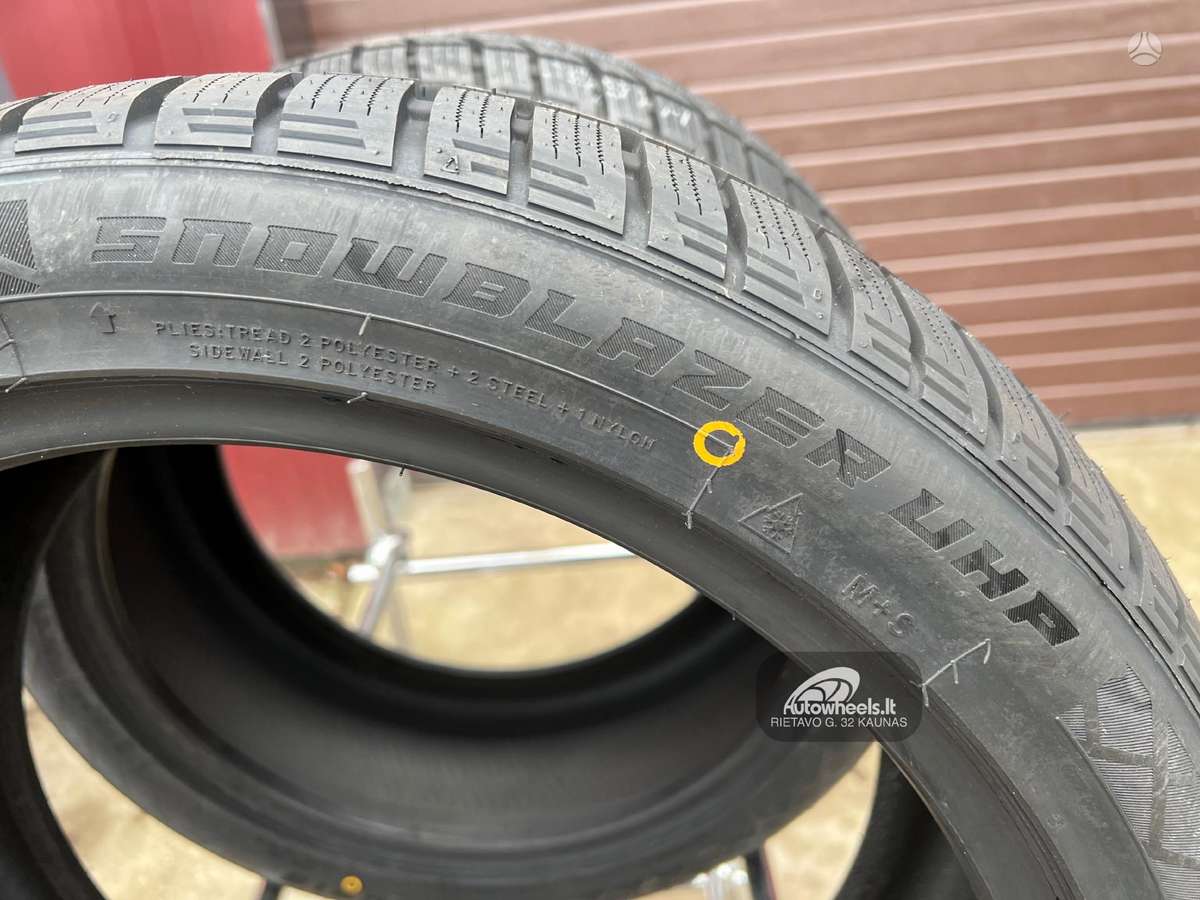 Windforce Snow Blazer UHP, winter 245/40 R18