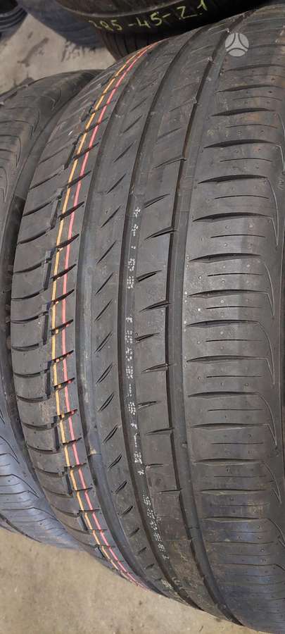 Continental, летние 275/40 R22