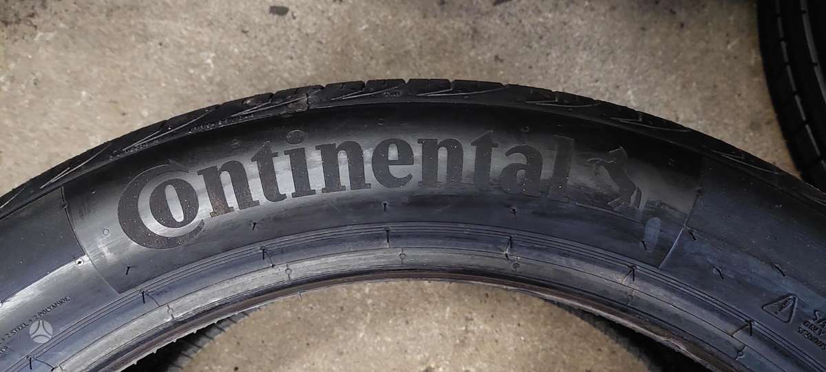 Continental, летние 275/40 R21
