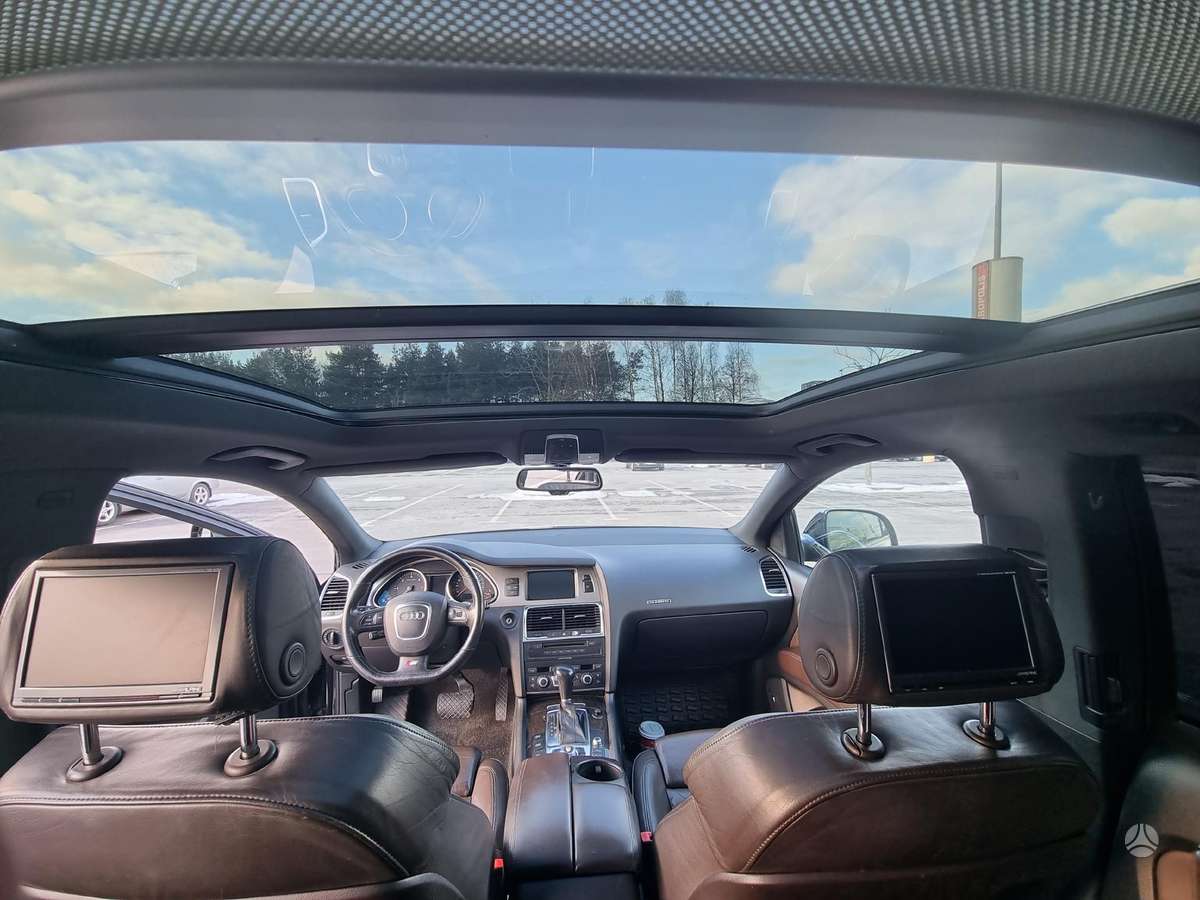 Audi Q7, 3.0 l., Внедорожник / Кроссовер