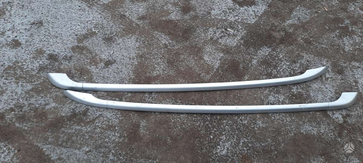 Volvo V50, Buferis, kėbulo dalys
