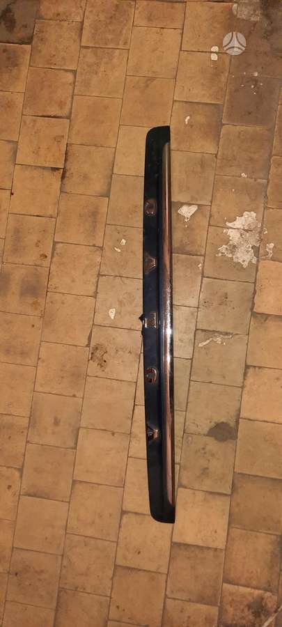Volvo V50, Buferis, body parts