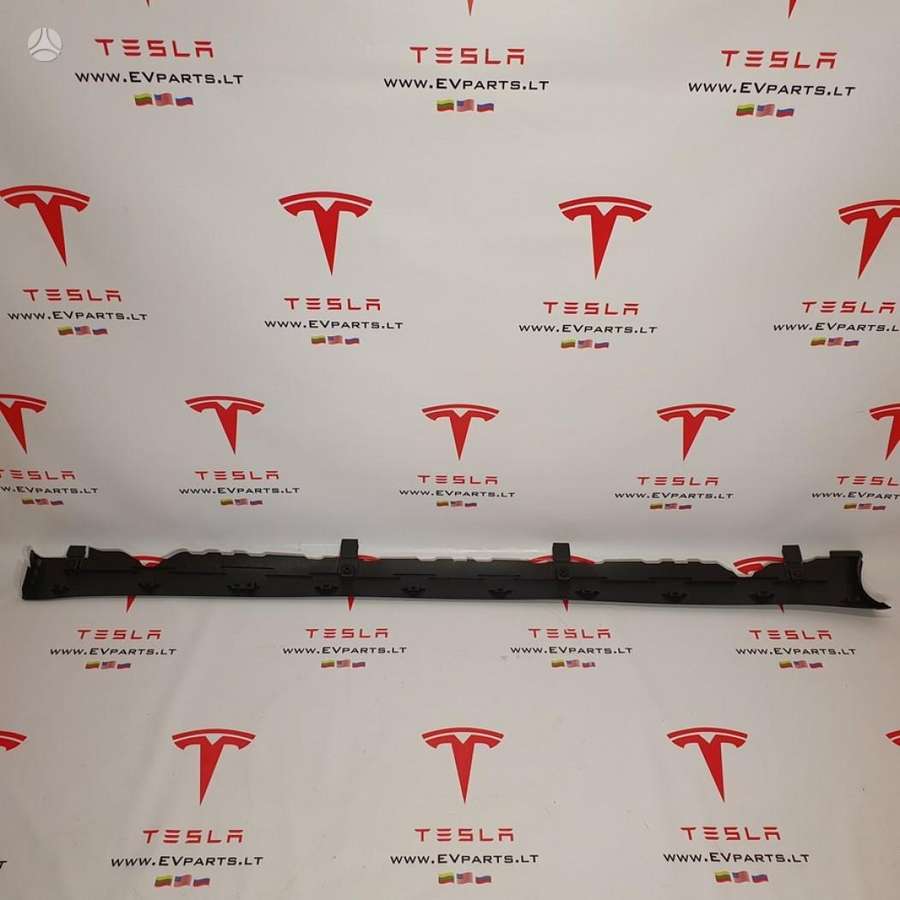 Tesla Model 3, 1110240-00-B, детали кузова