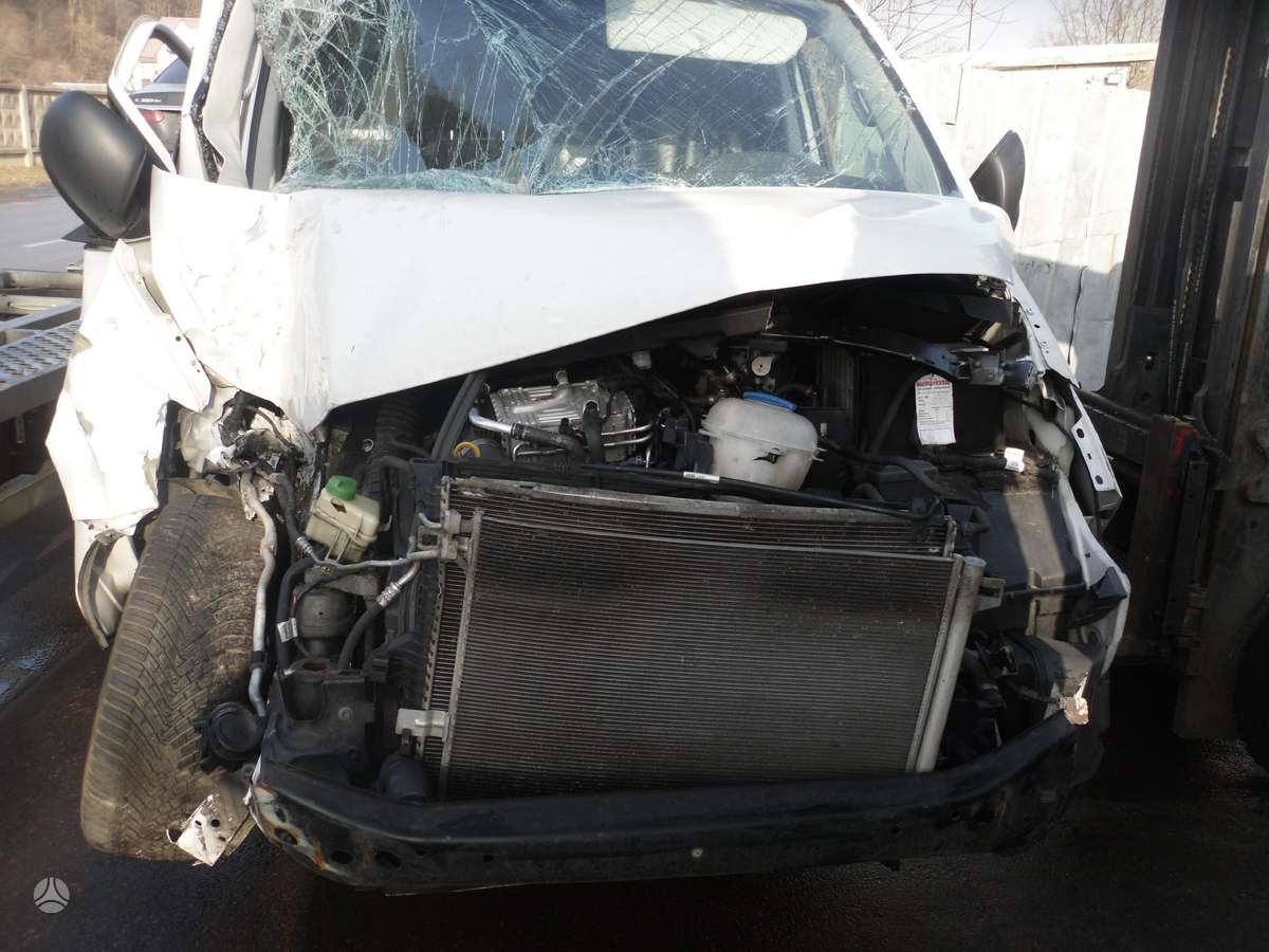 Volkswagen Transporter по частям