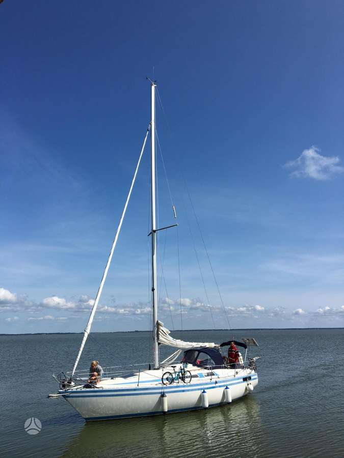 Scanmar 33, keelboats
