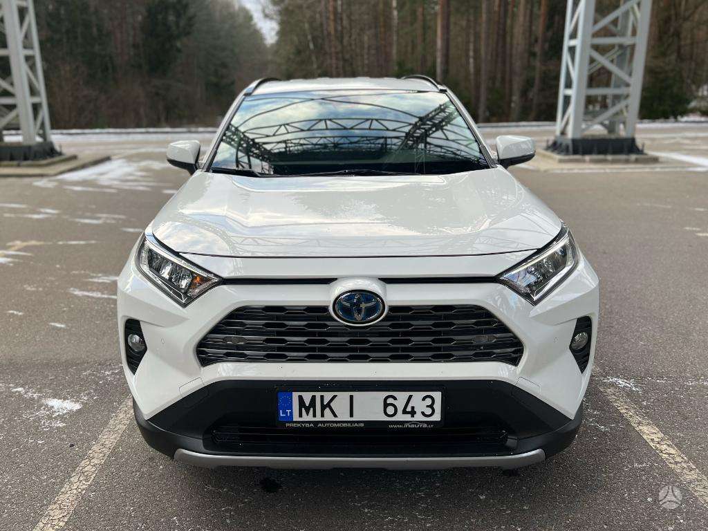 Toyota RAV4, off-road / crossover