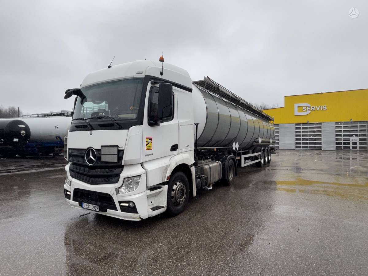 Burg, tanker