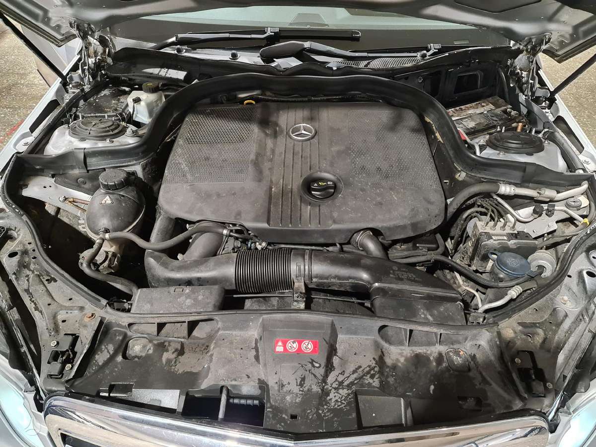 Mercedes-Benz E250