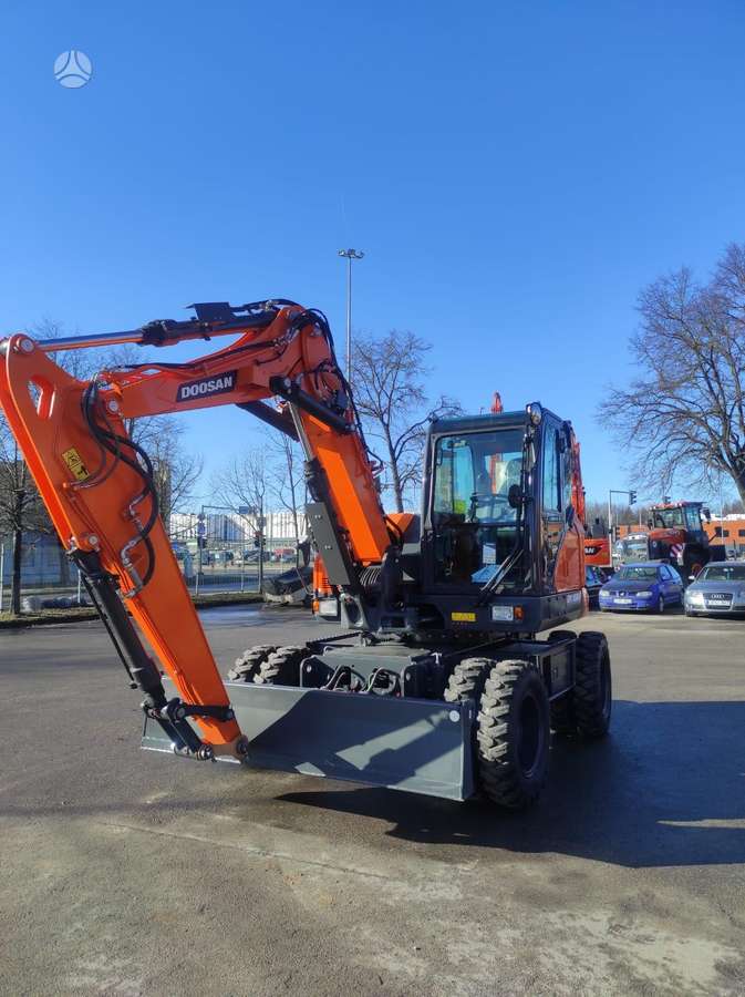 Doosan DX100W-7, экскаваторы