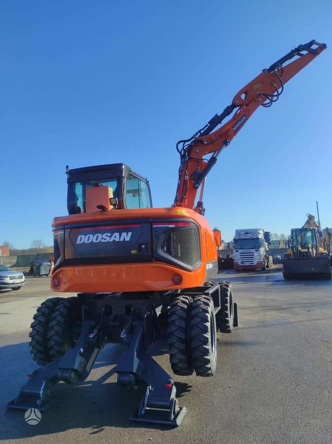 Doosan DX100W-7, экскаваторы
