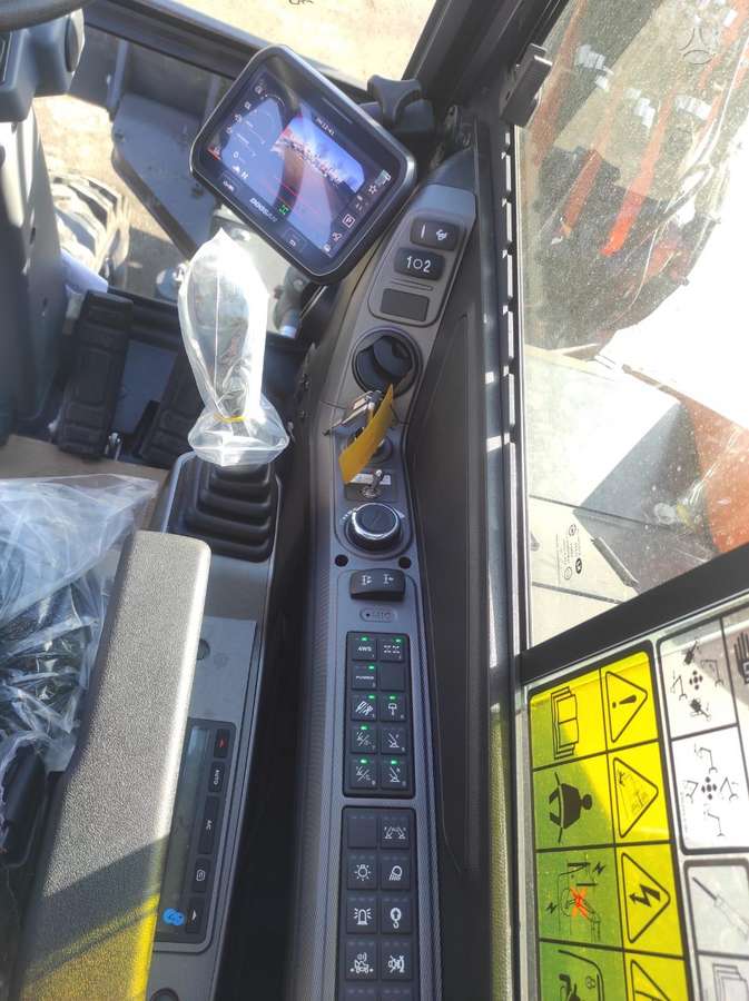 Doosan DX100W-7, экскаваторы