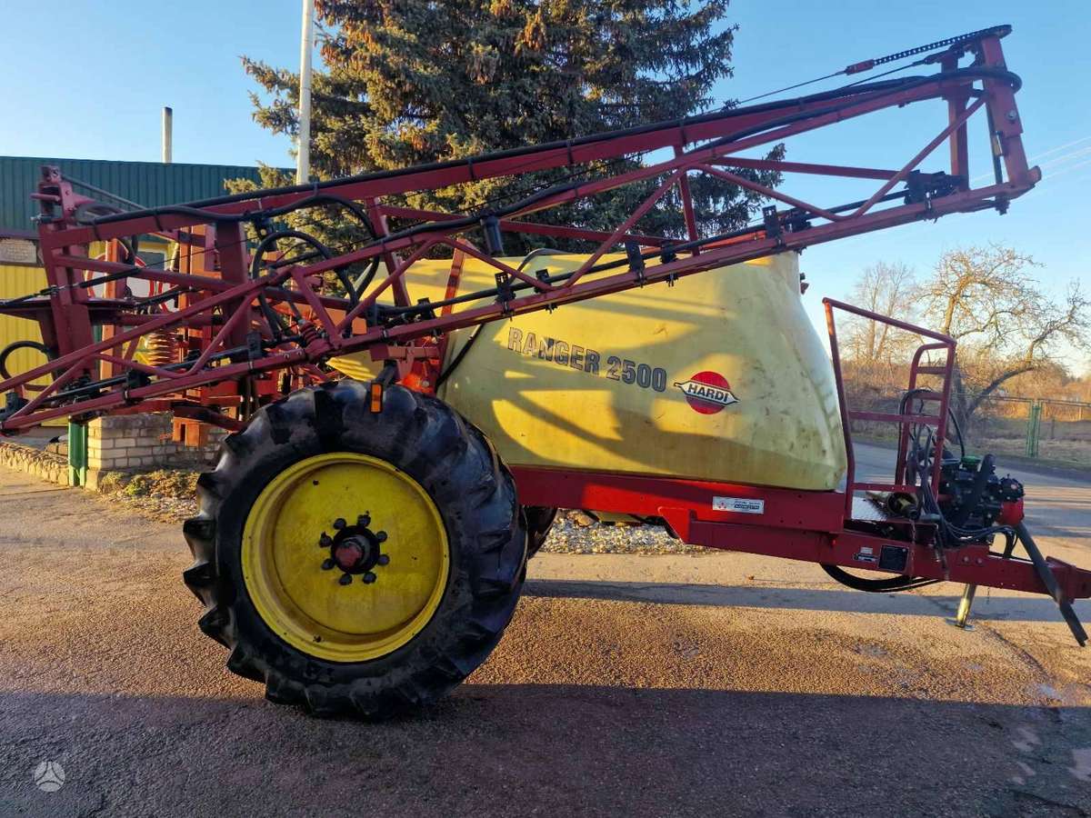 Hardi Ranger 2500, разбрызгиватели