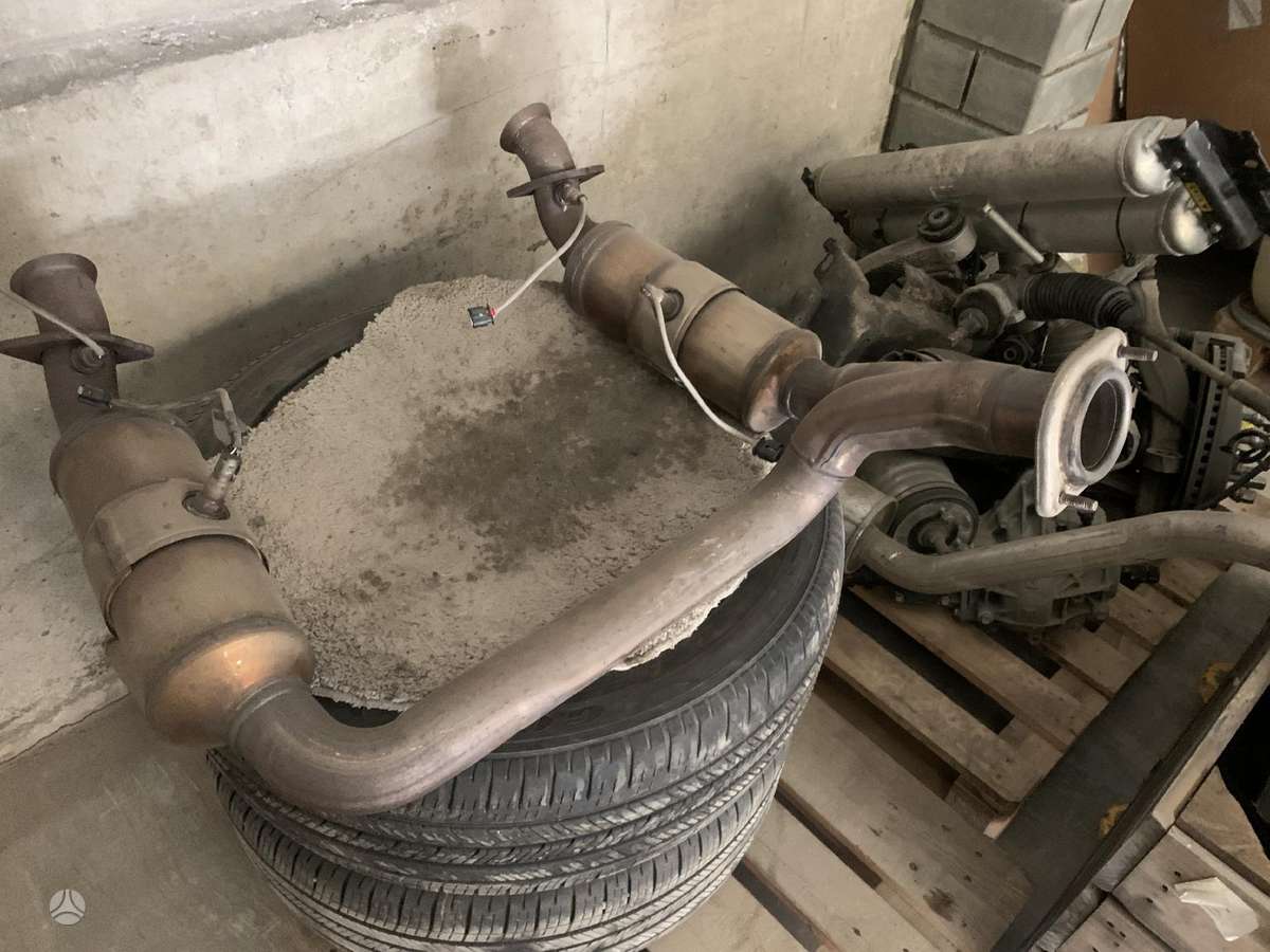 Dodge Ram Dalimis aklos zonos