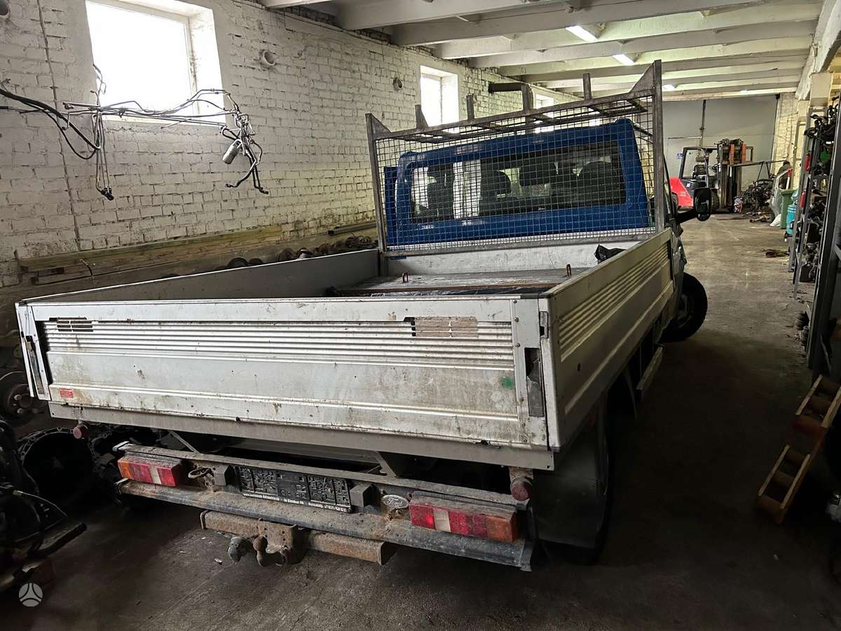 Ford Transit, грузовые микроавтобусы