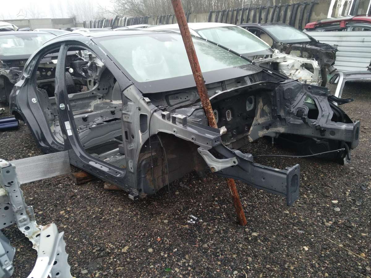 Kia XCeed bamperi