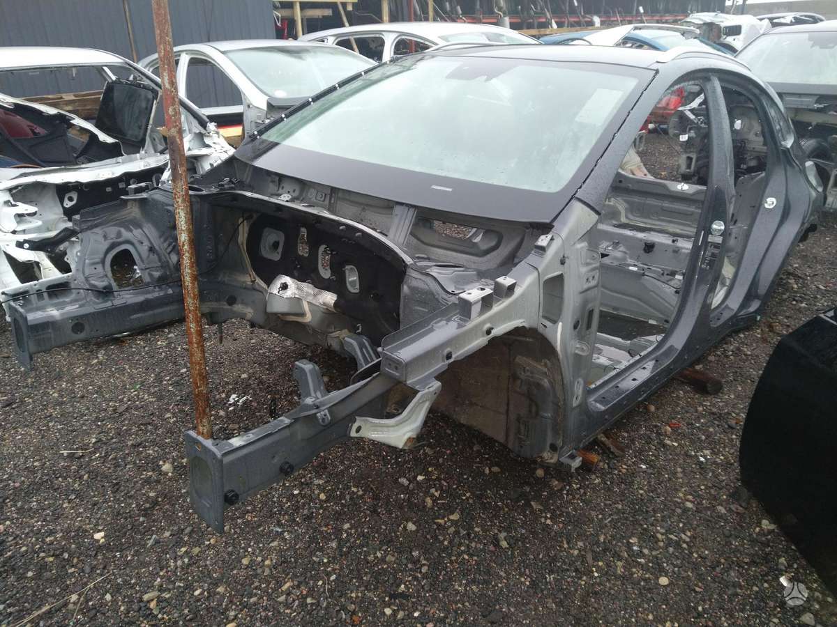 Kia XCeed bamperi