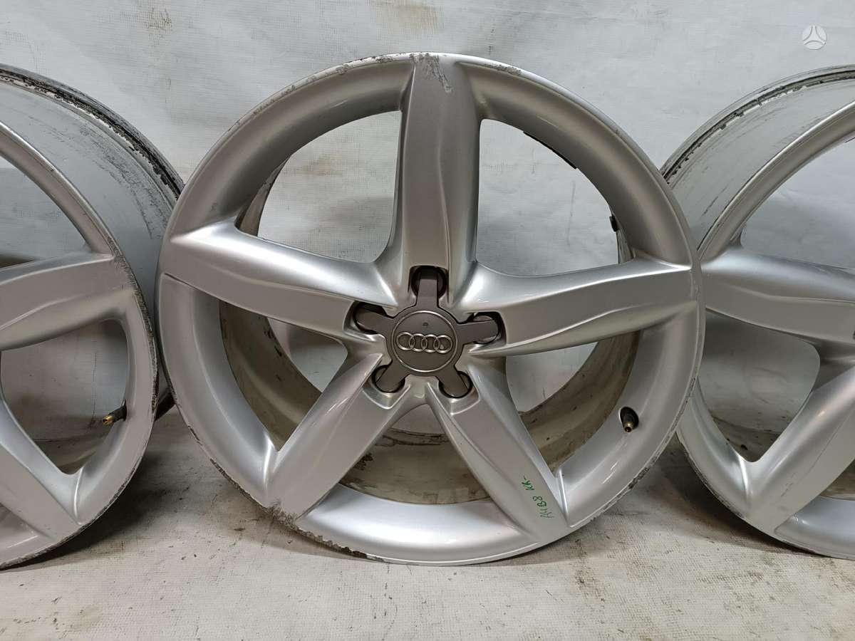 Audi A4B8, light alloy, R18