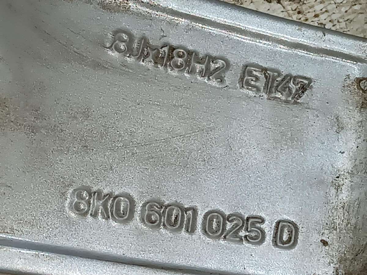 Audi A4B8, light alloy, R18