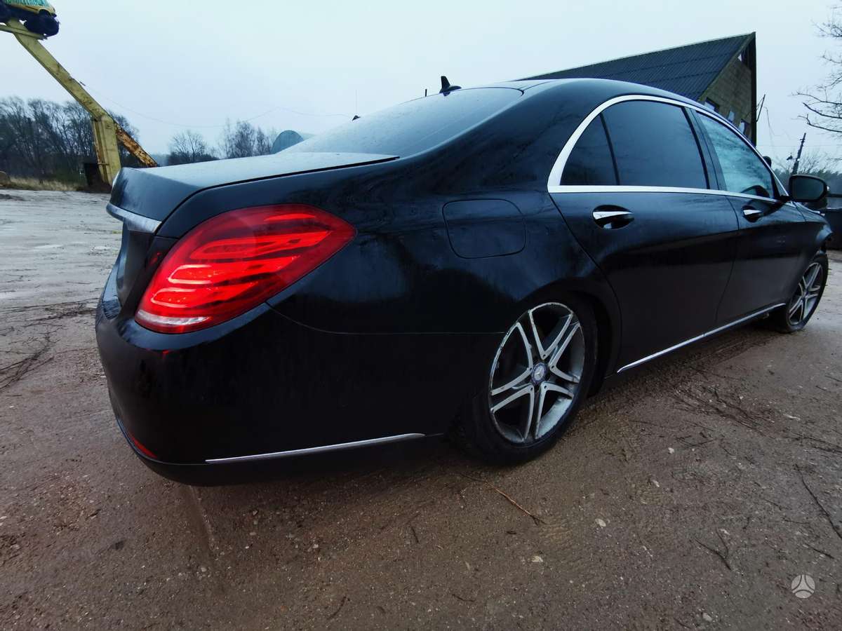 Mercedes-Benz S350 по частям