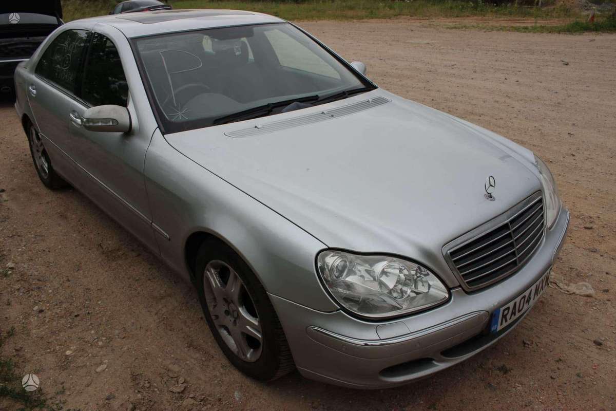 Mercedes-Benz S320 по частям