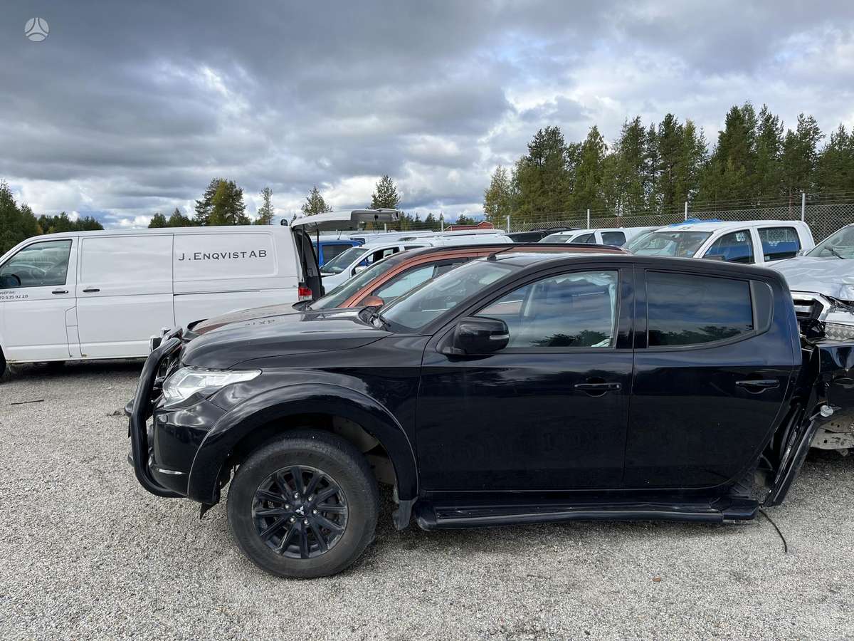 Mitsubishi L200 детали кузова