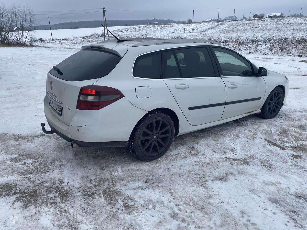 Renault Laguna for parts