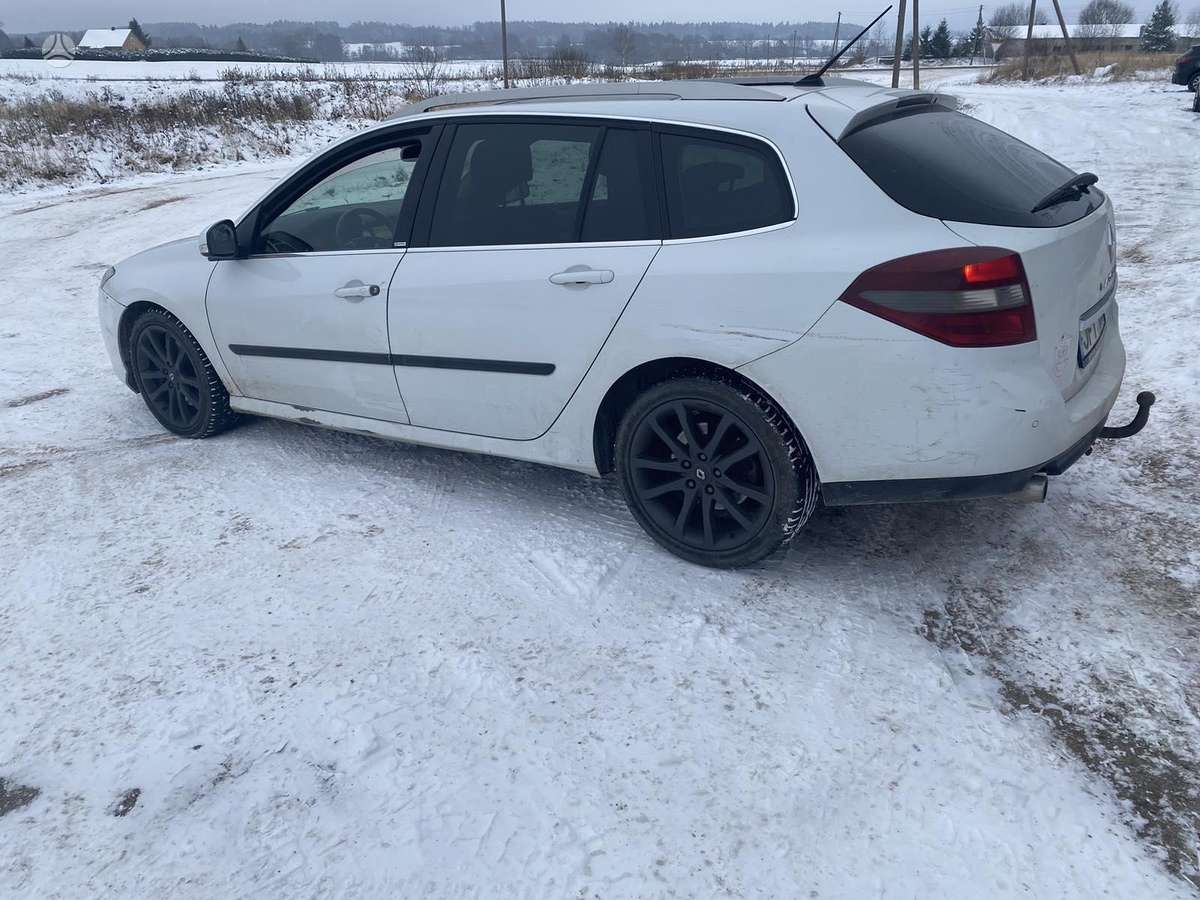 Renault Laguna по частям