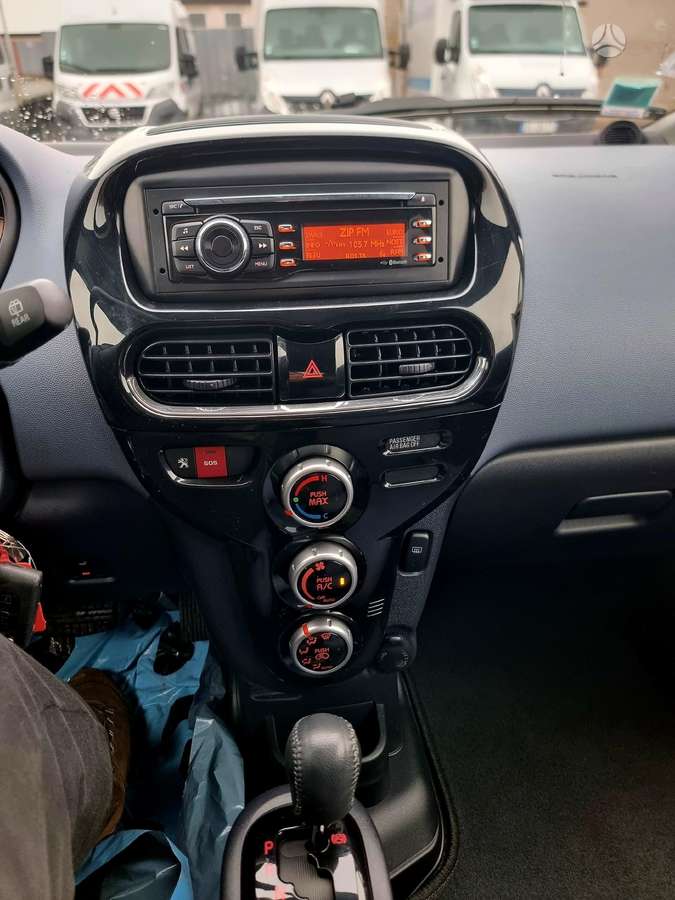 Peugeot iOn, 16 kWh, hatchback