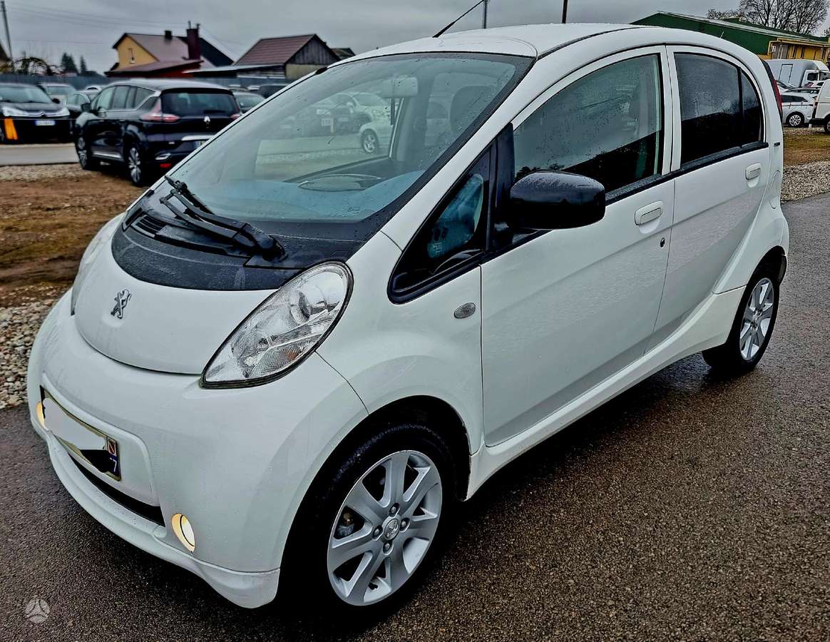 Peugeot iOn, 16 kWh, hatchback