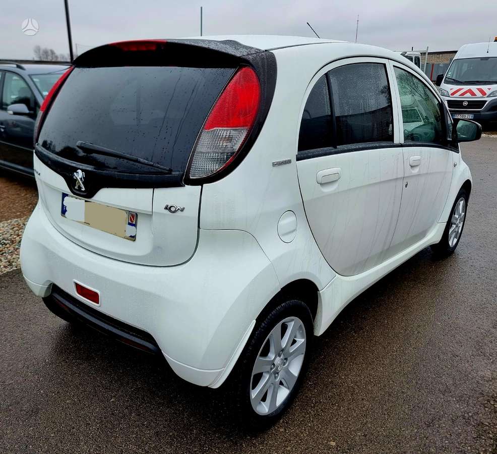 Peugeot iOn, 16 kWh, hatchback