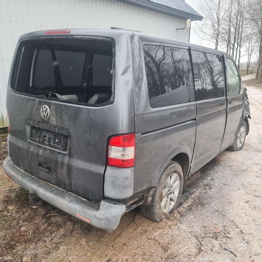 Volkswagen Transporter, passenger vans