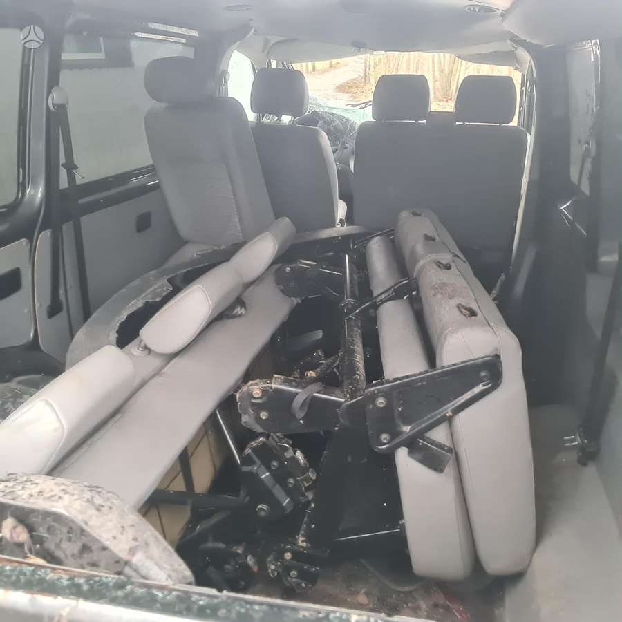 Volkswagen Transporter, passenger vans