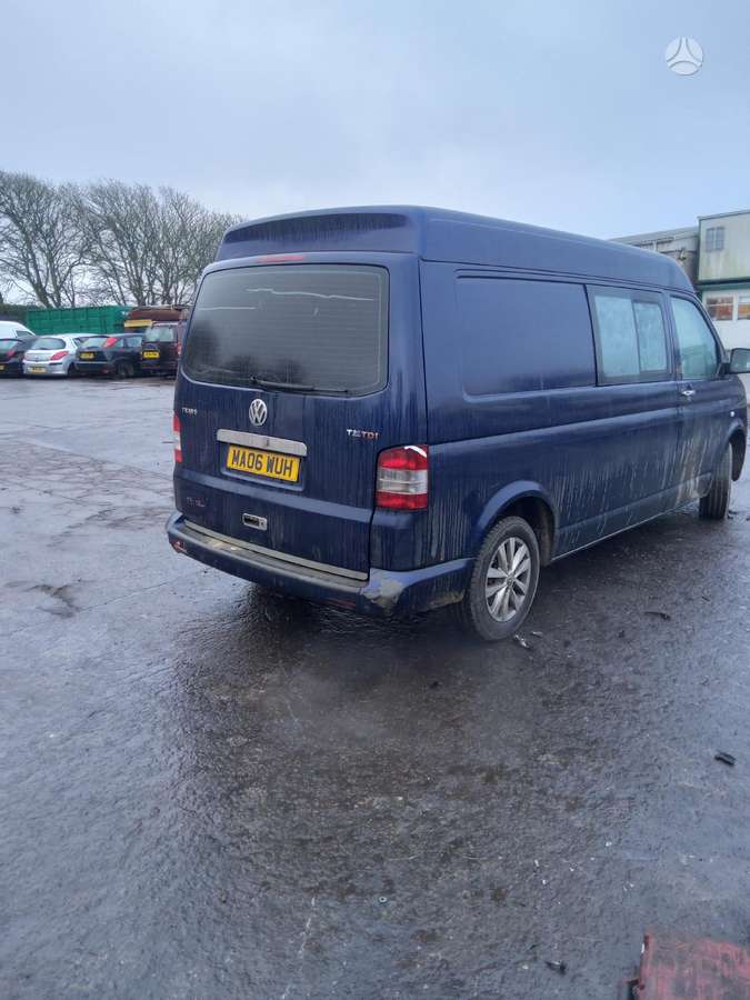 Volkswagen Transporter, preču