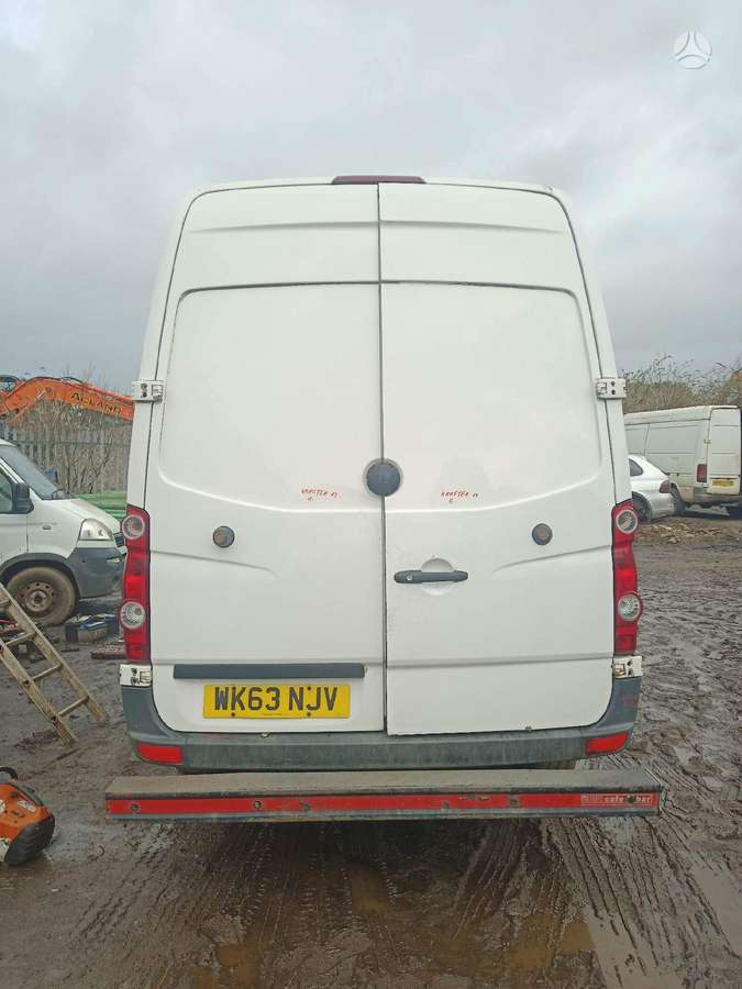 Volkswagen Crafter, preču