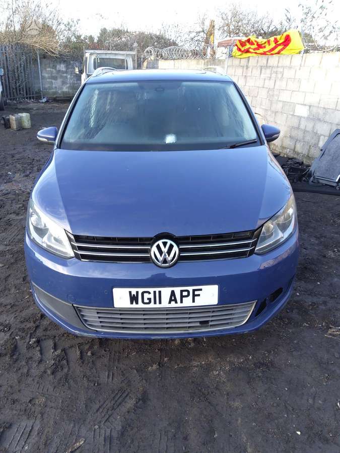 Volkswagen Touran по частям