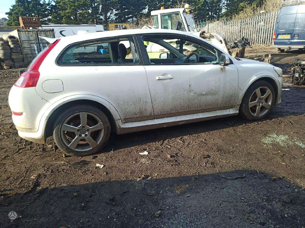 Volvo C30 for parts