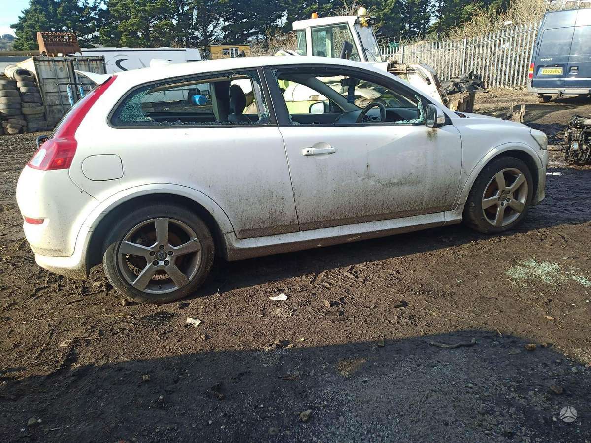 Volvo C30 rezerves daļās