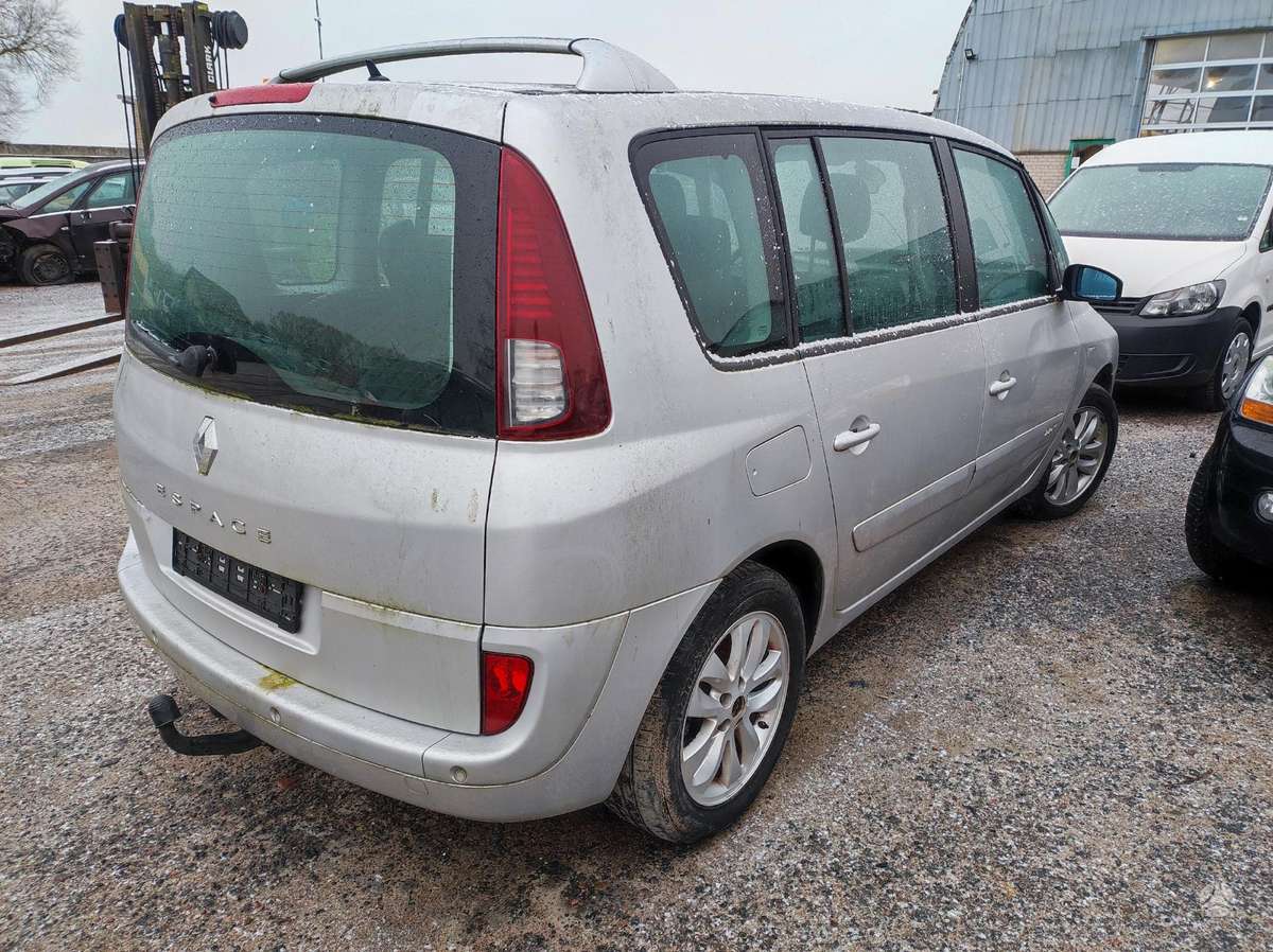 Renault Espace dalimis. Dirbame nuo 8h iki 17h