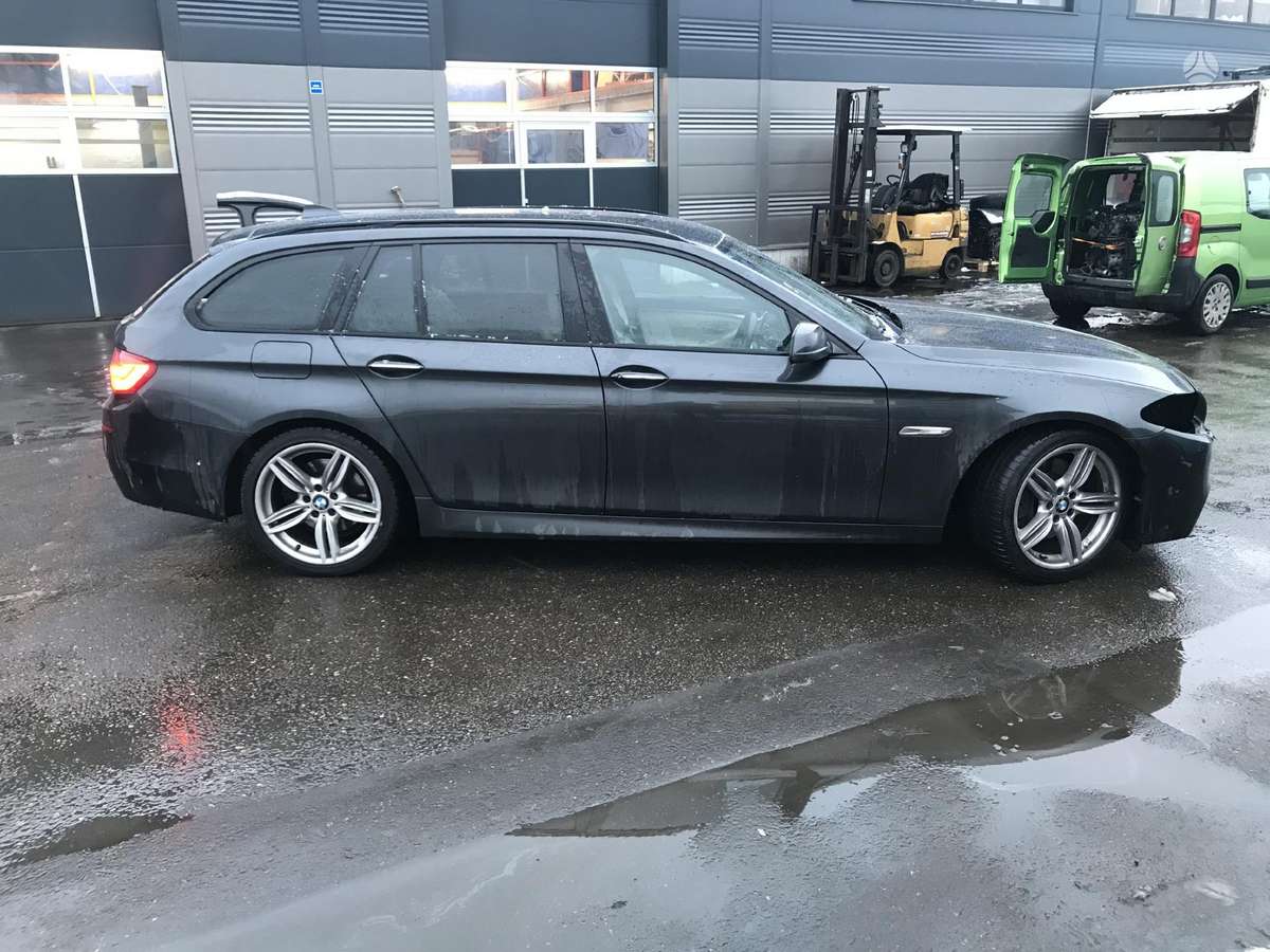 BMW 5 serija