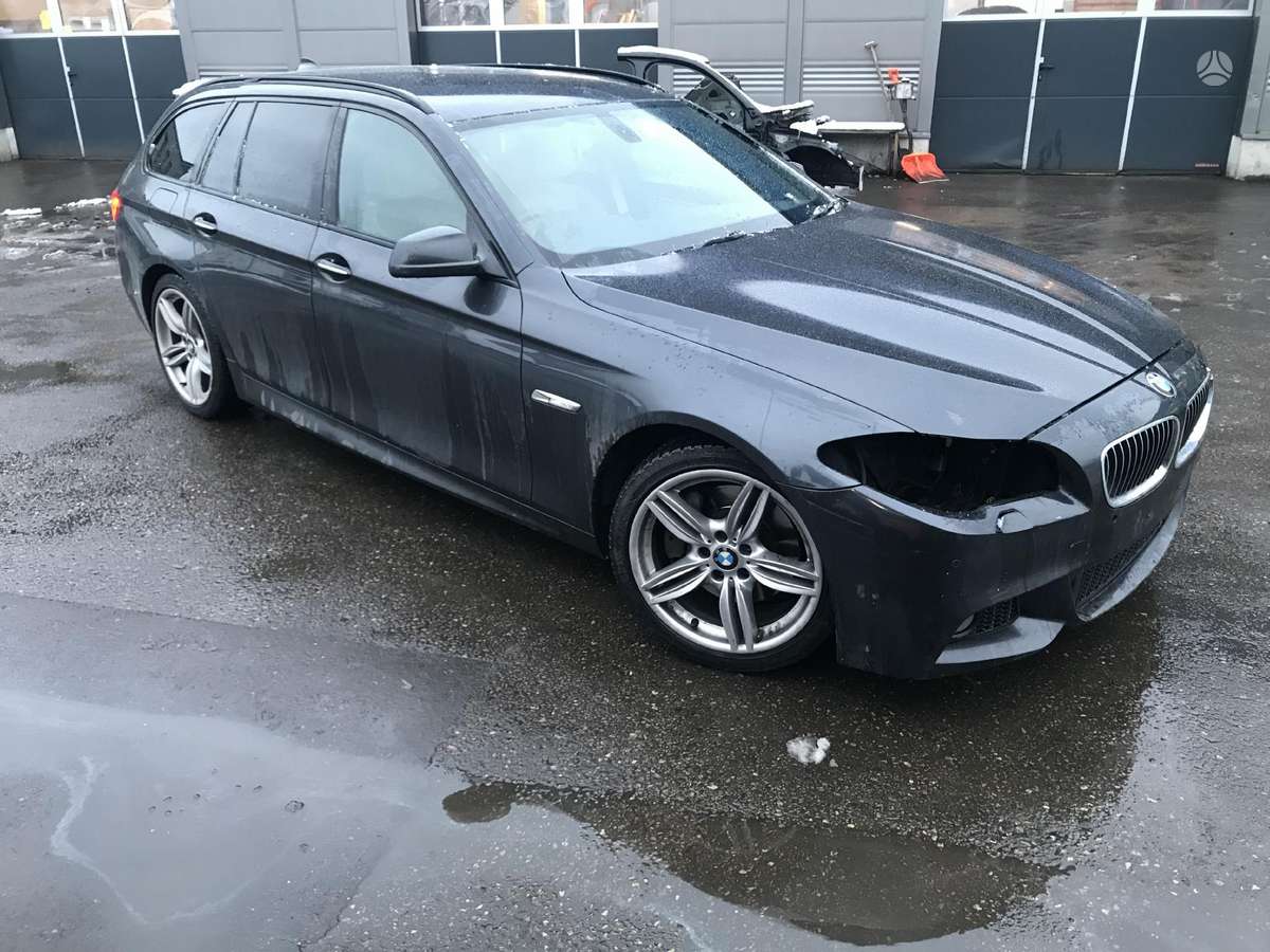 BMW 5 serija